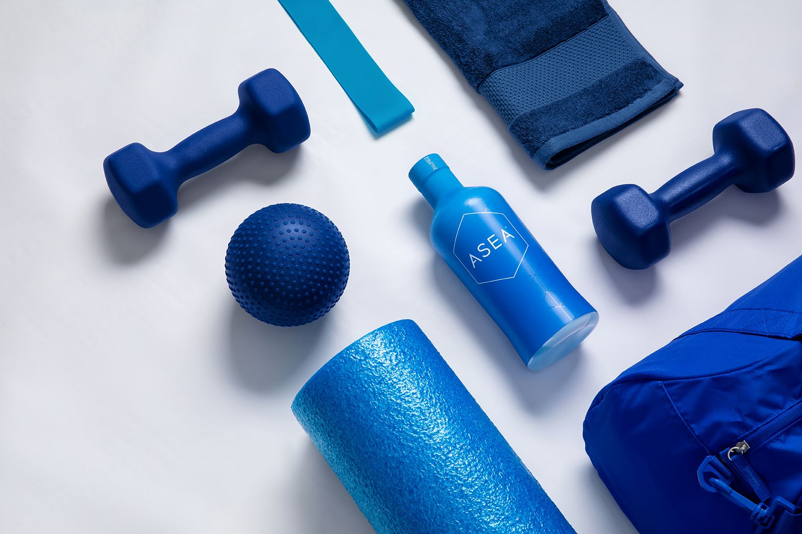 ASEA Wellness & Lifestyle Collage ASEA Produkt-Collage mit modernen Wellness- und Fitness-Elementen in blauem Premium-Design.